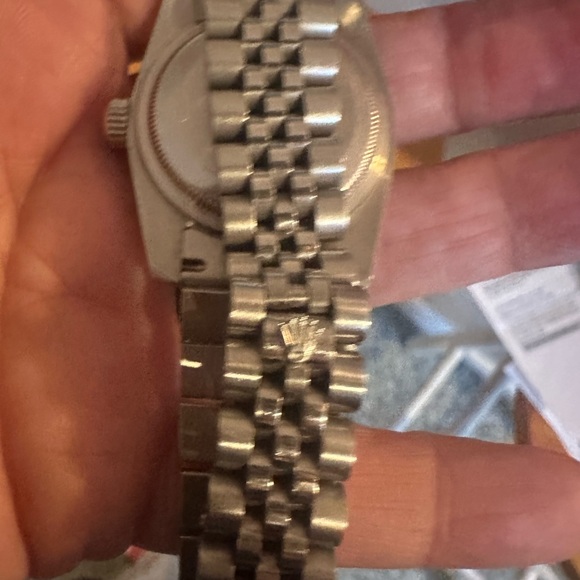 Silver Bracelet Watch and White Dial - Picture 6 of 7